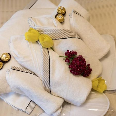 Golden Apartment Baneasa Bukareszt Zewnętrze zdjęcie