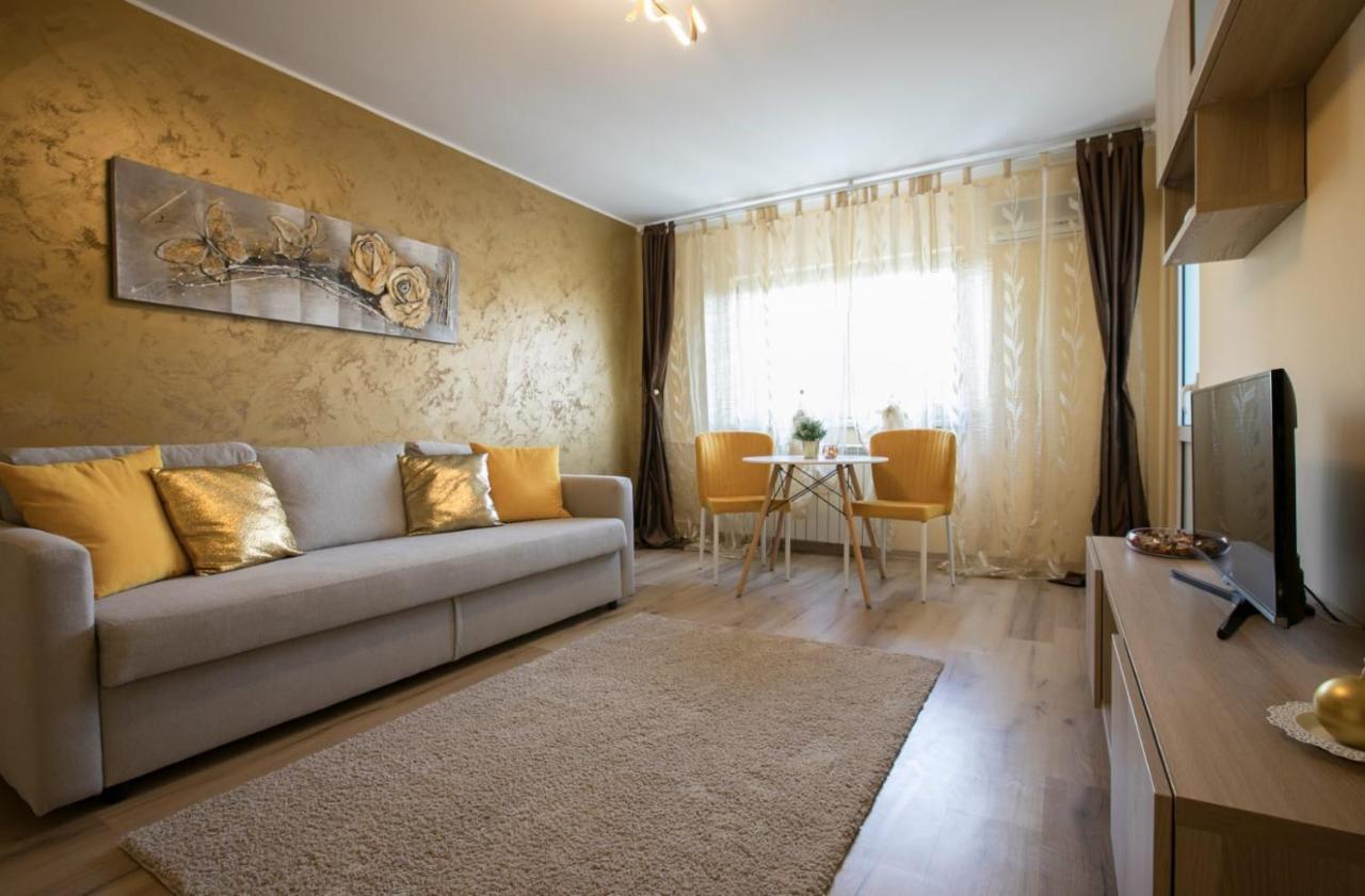 Golden Apartment Baneasa Bukareszt Zewnętrze zdjęcie